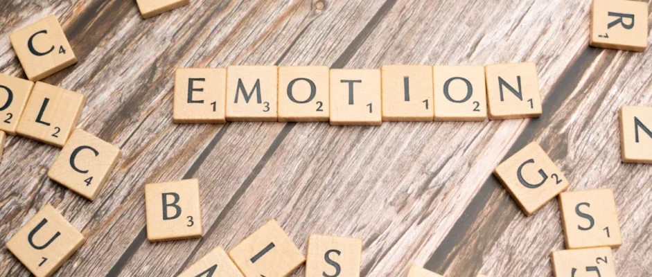 55 Subtle Narcissist Gaslighting Phrases That Are Unfairly Belittling Your Emotions