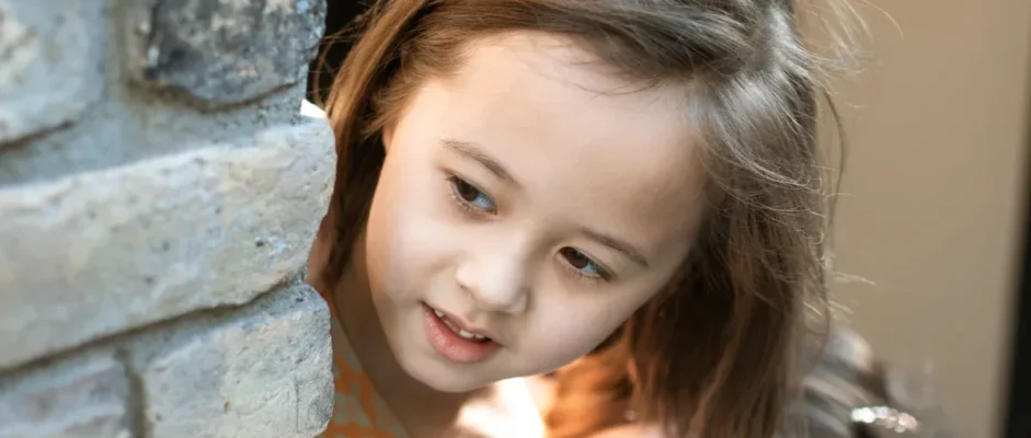 11 Behaviors Female Covert Narcissists Use To Appear Innocent