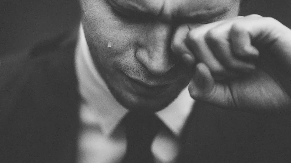 Do Narcissists Cry When Hurt