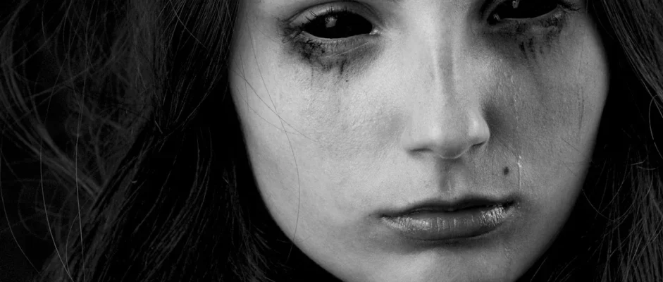 Narcissistic Abuse Quotes: 120 Sayings From Expert Therapists For Comfort & Validation by Som Dutt From Embrace Inner Chaos