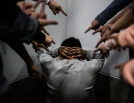 How Manipulative Narcissists Control Their Victims