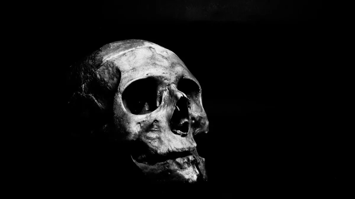 Aging Narcissist Man: Core Fears