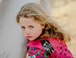 Understanding the Struggles of Daughters of Elderly Narcissistic Mothers