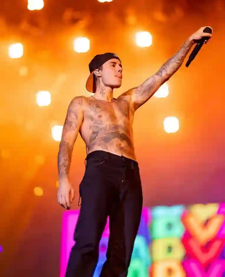 Justin Bieber displaying confident demeanor associated with narcissistic personality traits Som Dutt from Embrace Inner Chaos